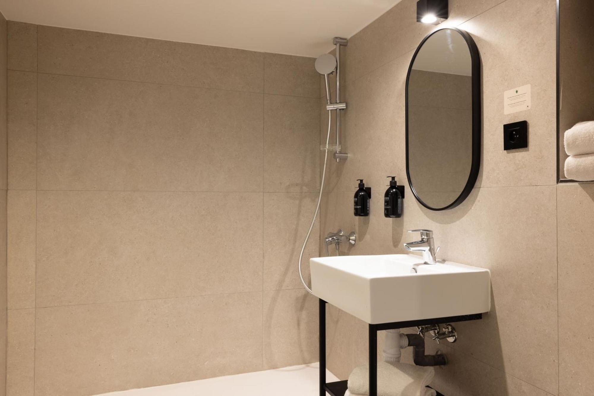 Korner Montmartre Hotel Párizs Kültér fotó