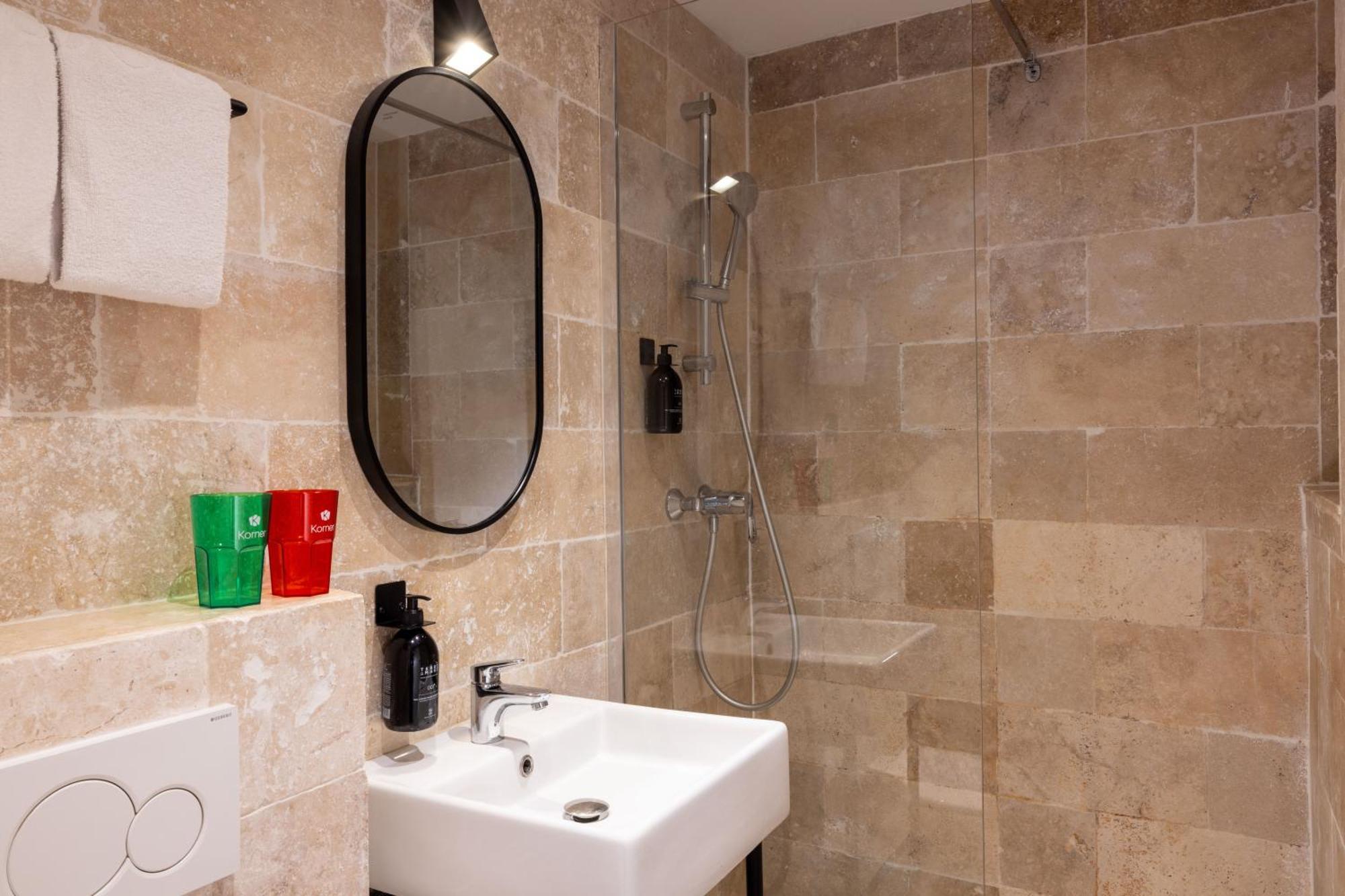 Korner Montmartre Hotel Párizs Kültér fotó